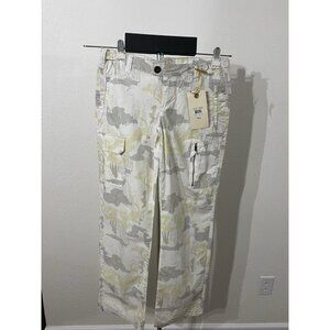 BFL pants  Womens Size 9 (tag reads 9/29) 34X32.5 Measured. 100% Cotton